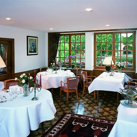 Hotel Kinnen 3*