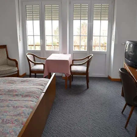 Kinnen فندق بردورف